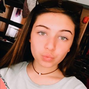 Meet your Posher, Bailey